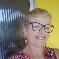Cliente atendida pela Ótica Ana Carolina